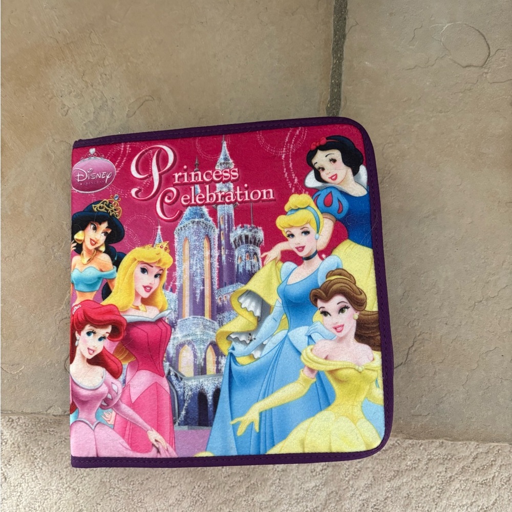 Vintage Disney princess celebration felt play set